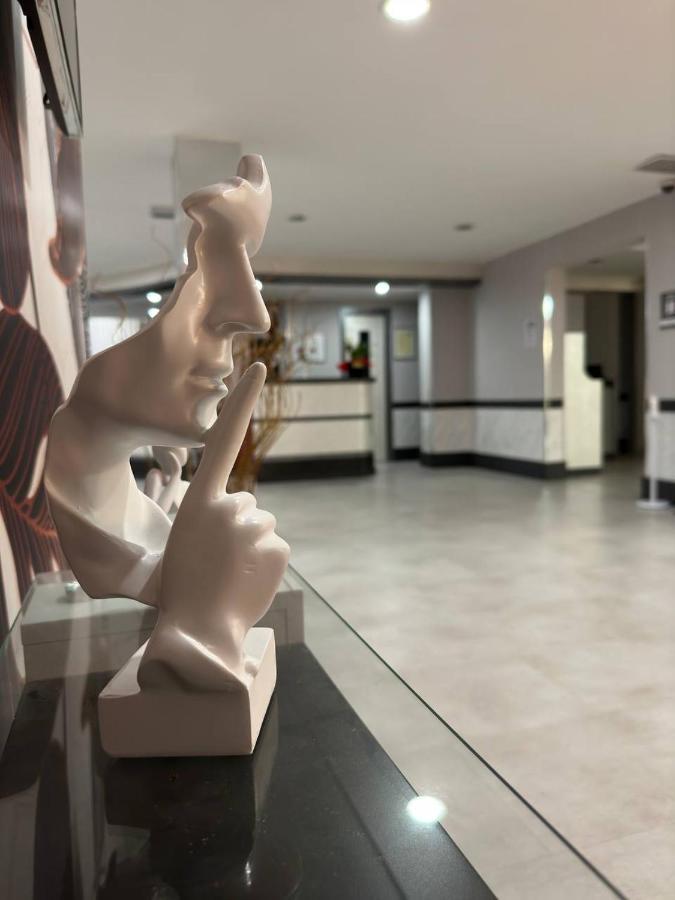 Hotel Concorde Fiera Saronno Esterno foto