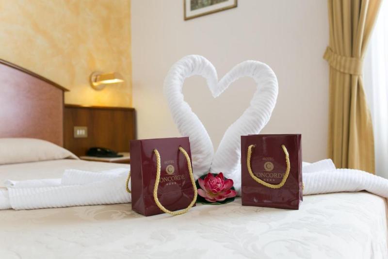 Hotel Concorde Fiera Saronno Esterno foto