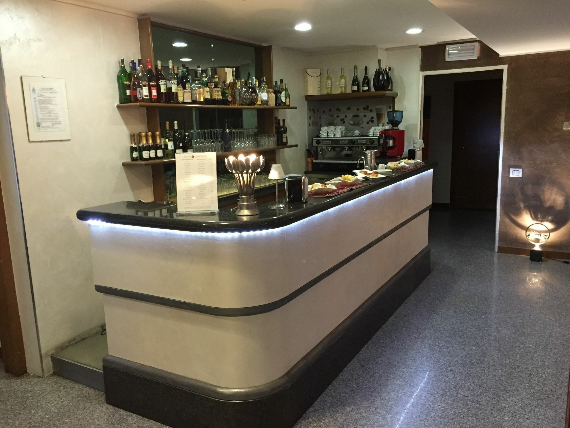 Hotel Concorde Fiera Saronno Esterno foto