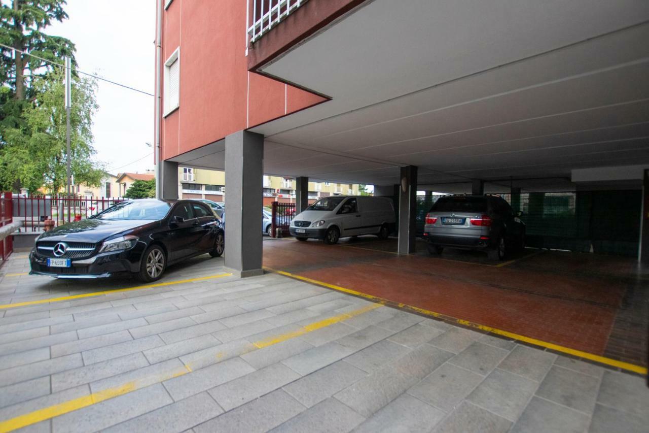 Hotel Concorde Fiera Saronno Esterno foto